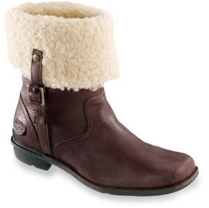 UGG Bellevue boots
